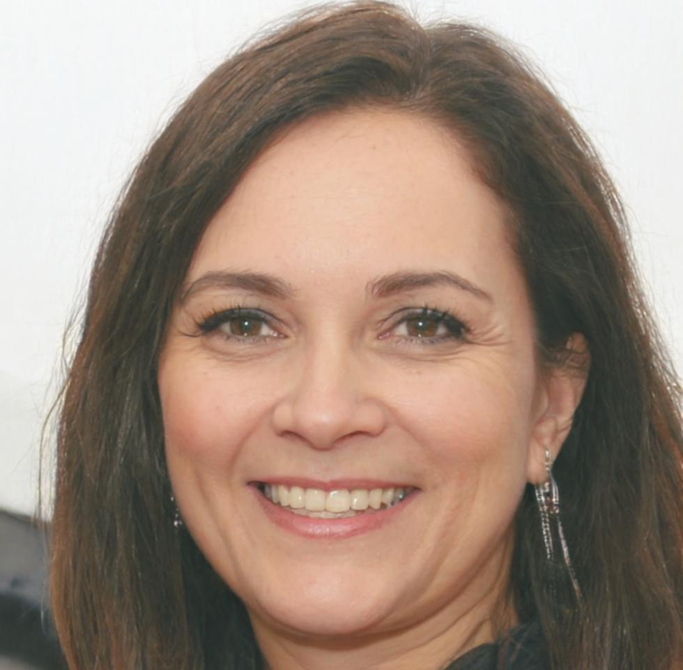 Instructora experta en derecho financiero